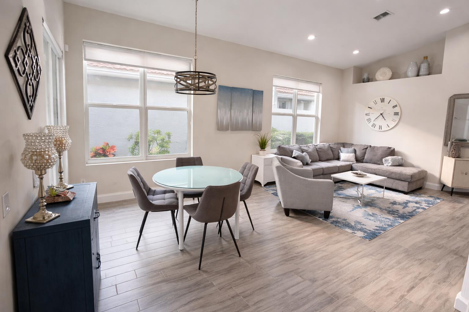 Valencia Falls - Residential