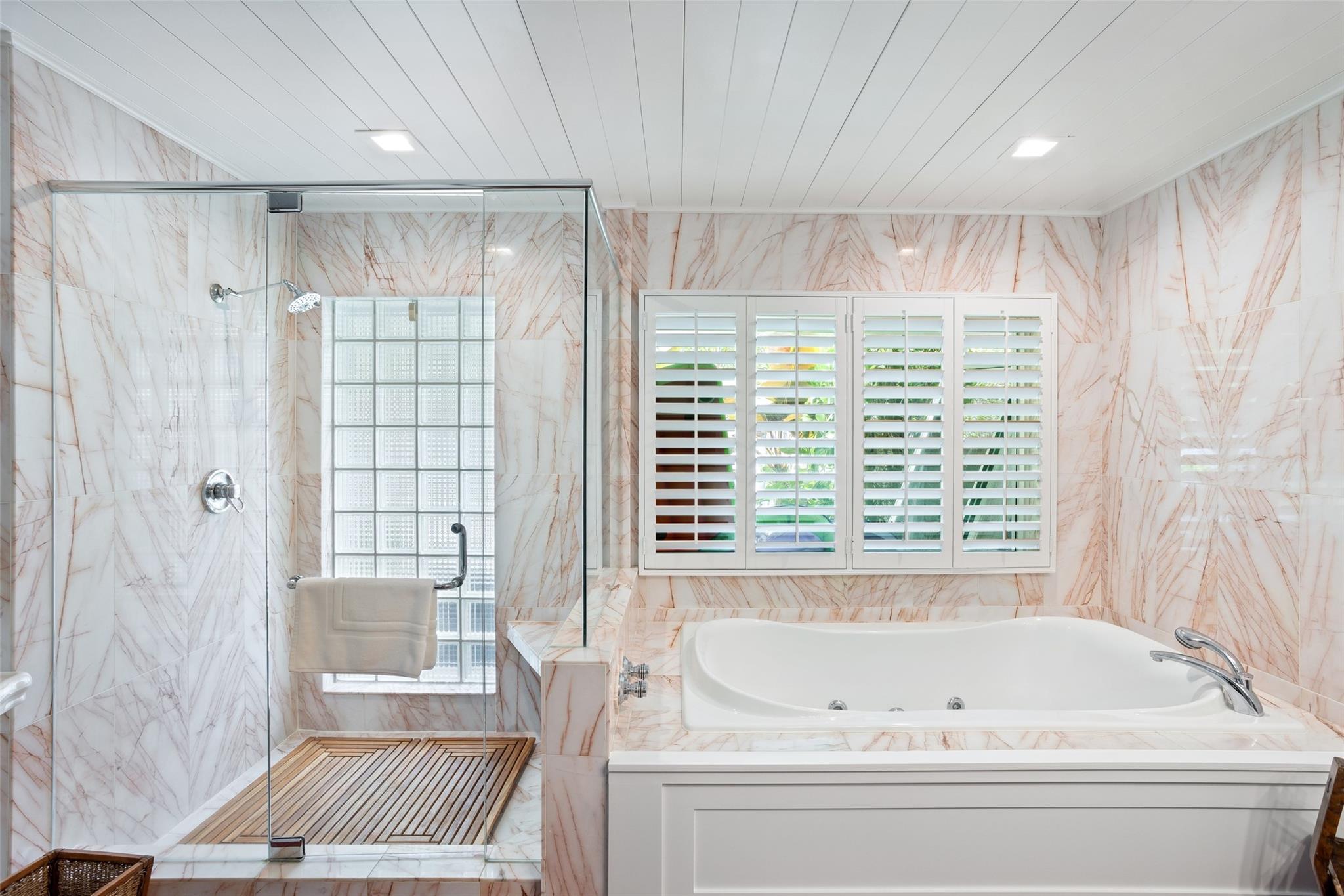 VICTORIA PARK - Residential