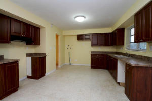 MELROSE PARK - Residential Lease