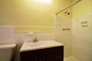 MELROSE PARK - Residential Lease