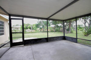 MELROSE PARK - Residential Lease