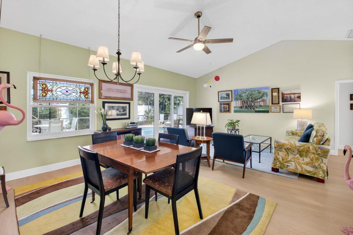 MEADOWS 300 1 - Residential