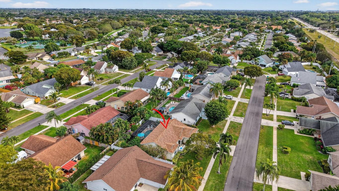 MEADOWS 300 1 - Residential