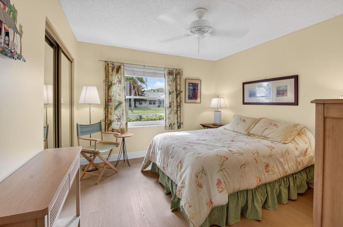 MEADOWS 300 1 - Residential