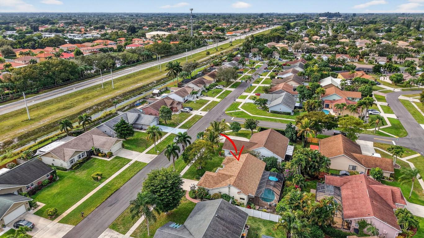 MEADOWS 300 1 - Residential