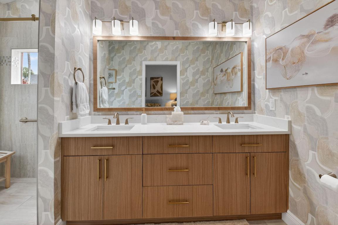 MEADOWS 300 1 - Residential