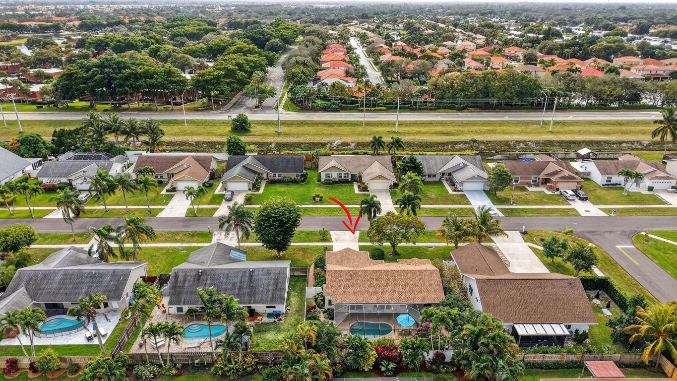 MEADOWS 300 1 - Residential