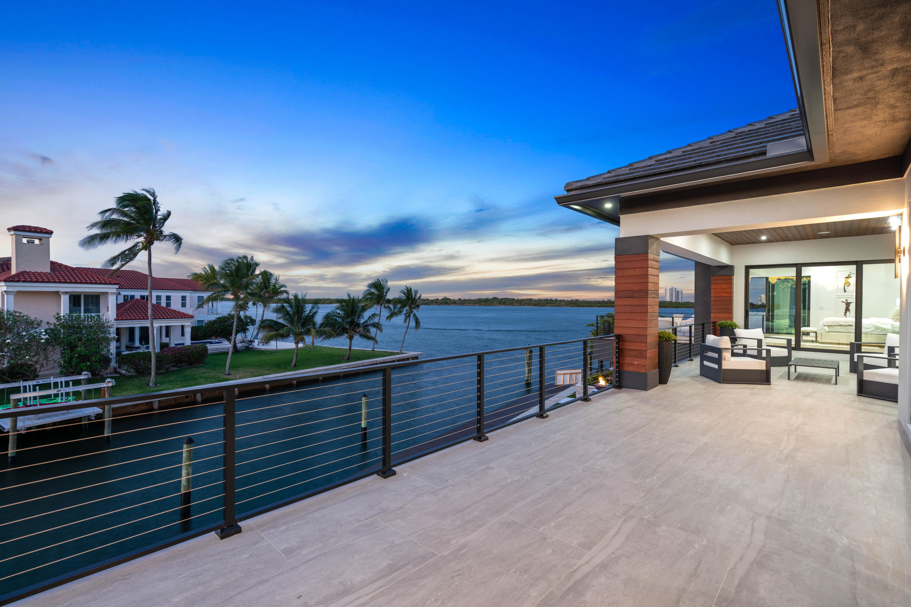 PALM BEACH LAKE WORTH ESTATES 2 - Residential