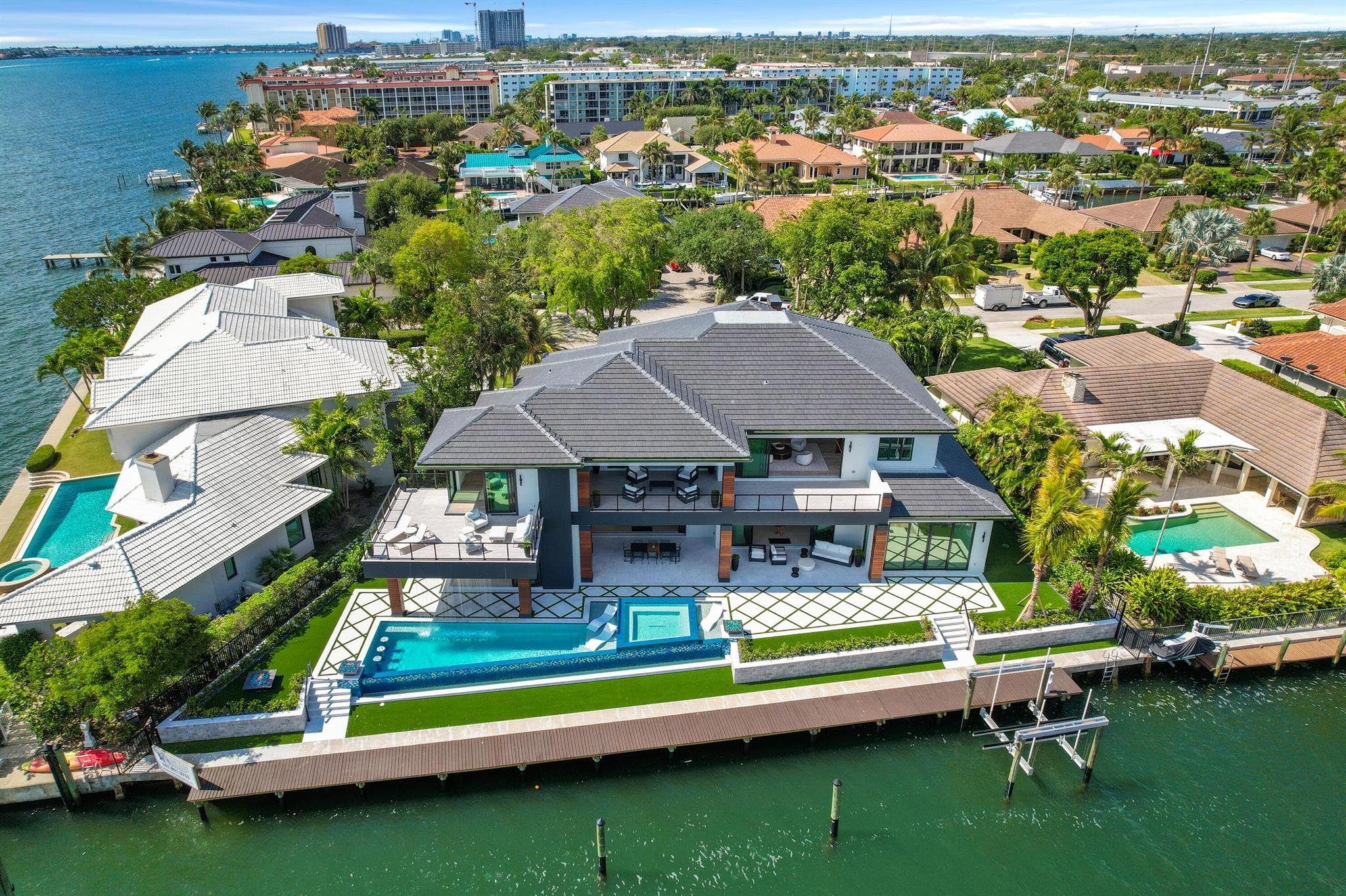 PALM BEACH LAKE WORTH EST - Residential