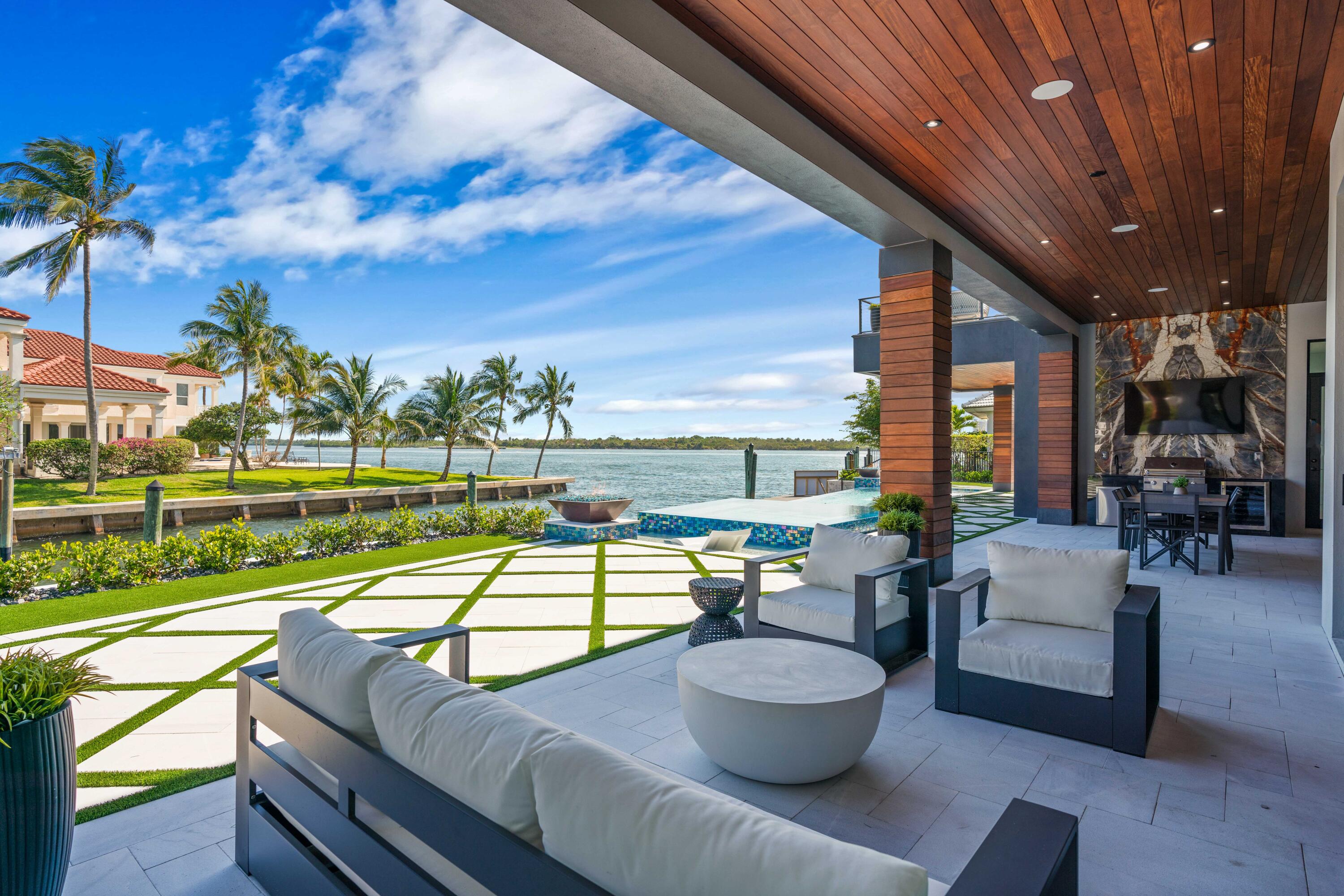 PALM BEACH LAKE WORTH ESTATES 2 - Residential