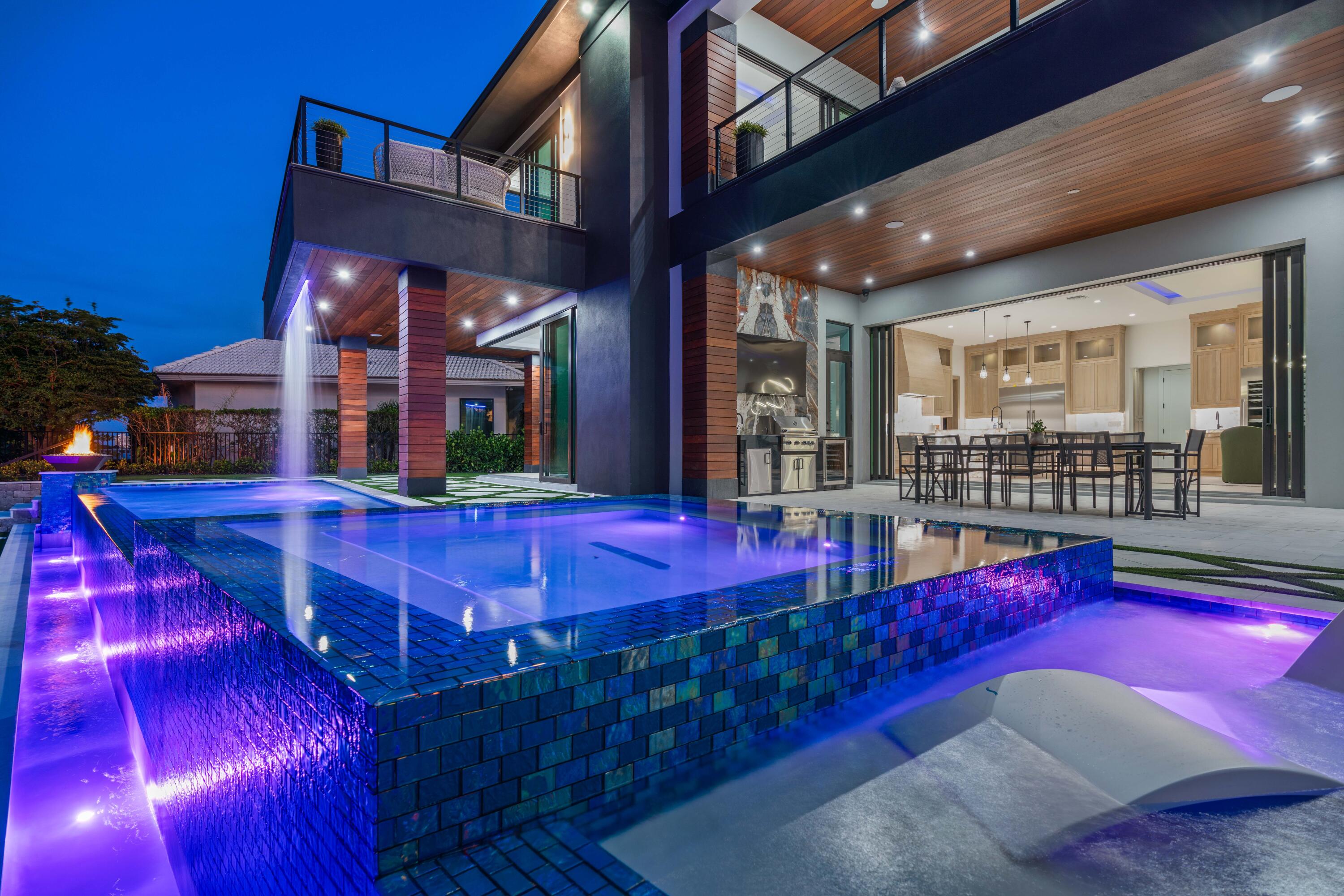 PALM BEACH LAKE WORTH ESTATES 2 - Residential