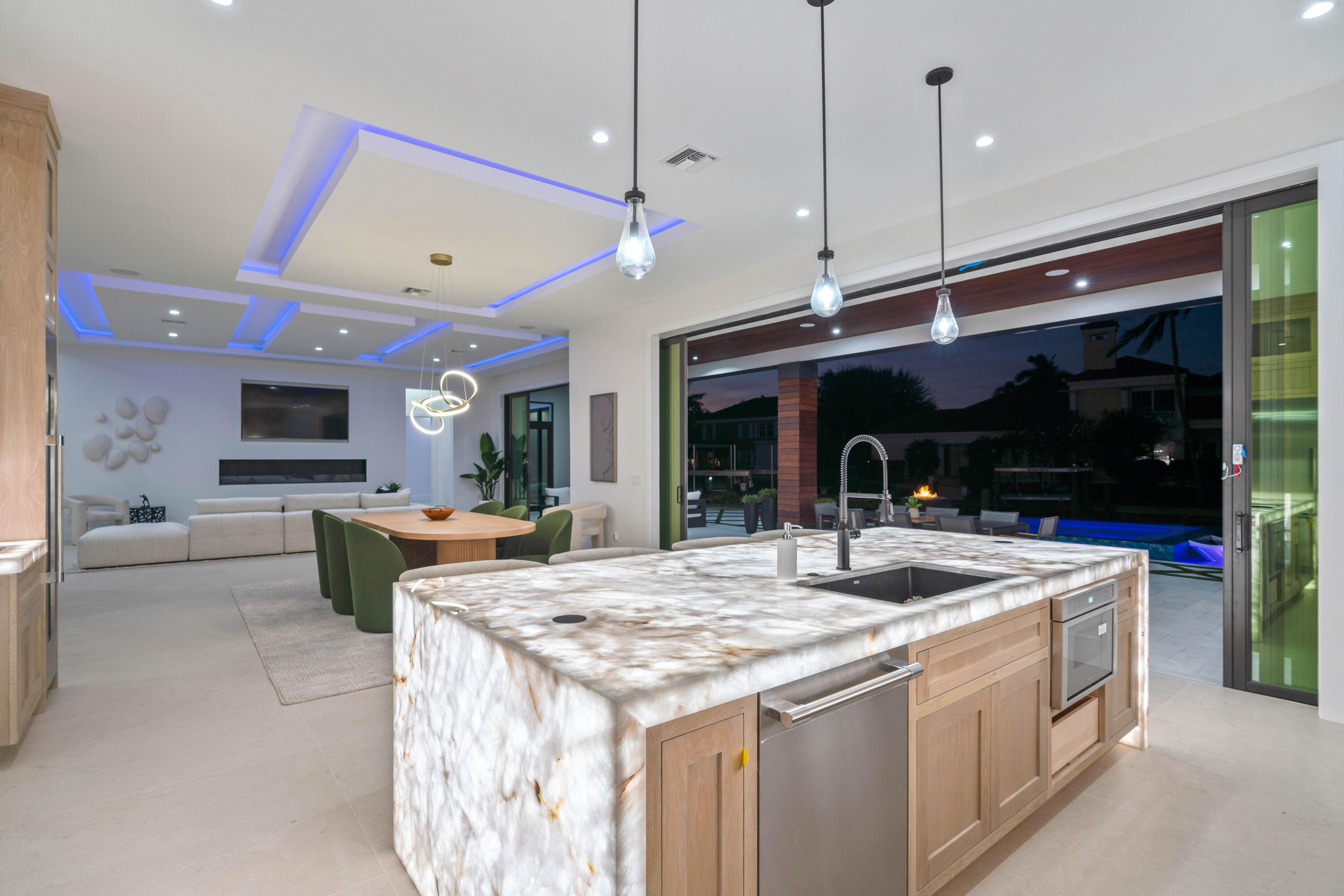 PALM BEACH LAKE WORTH ESTATES 2 - Residential