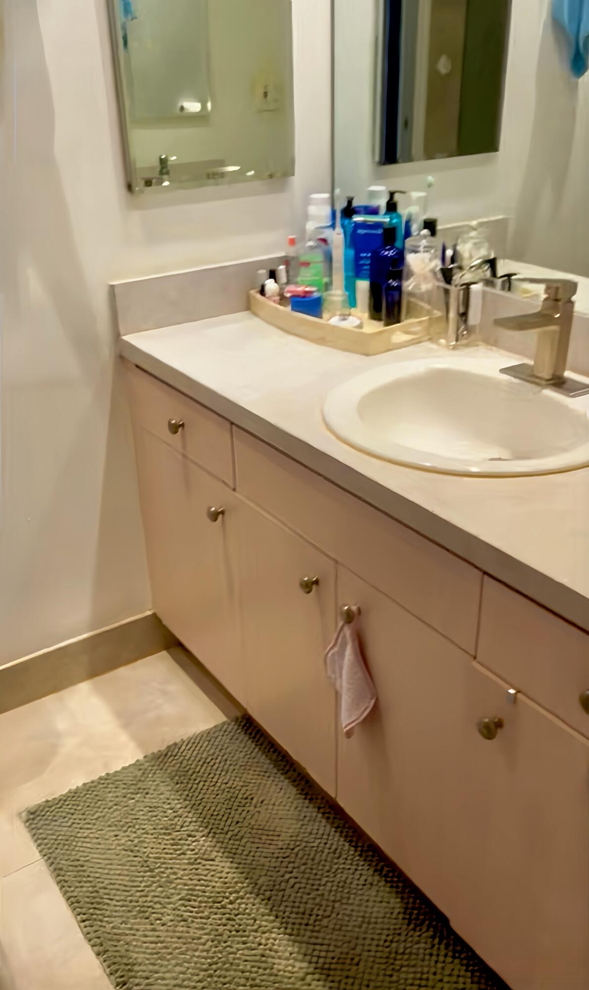 3000 E Sunrise Boulevard 14f