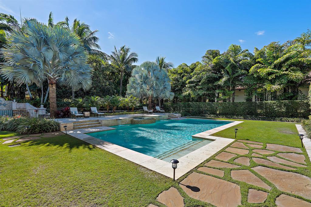 OLD PALM 4 - Residential