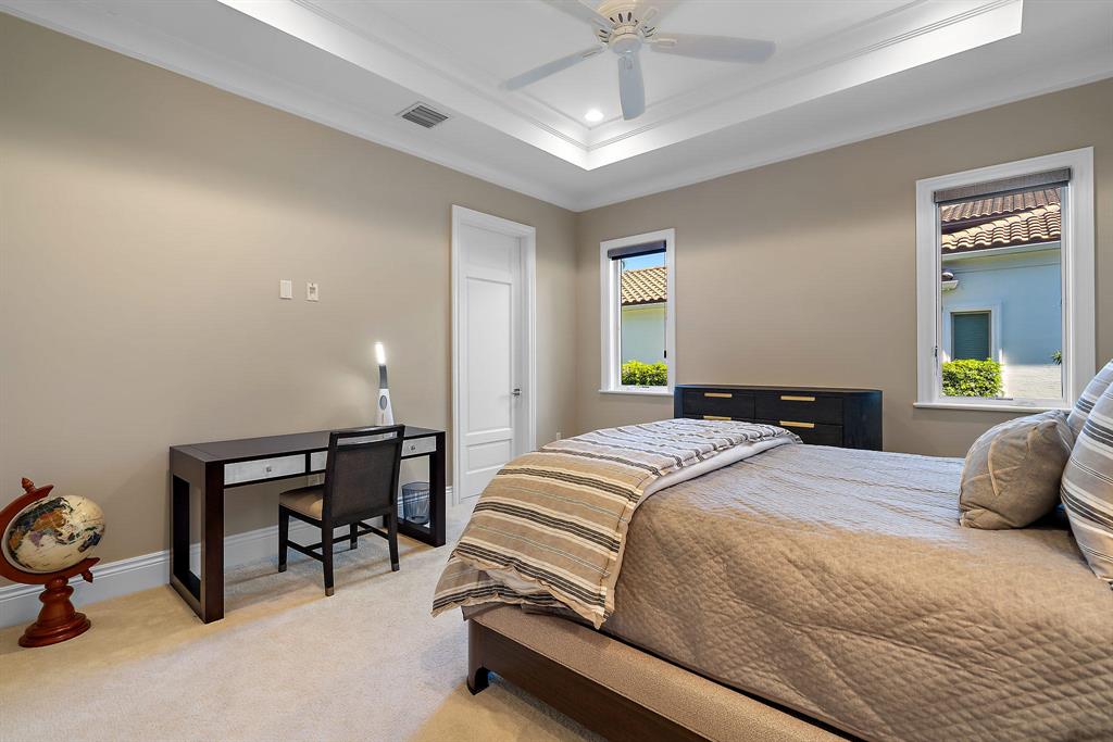 OLD PALM 4 - Residential