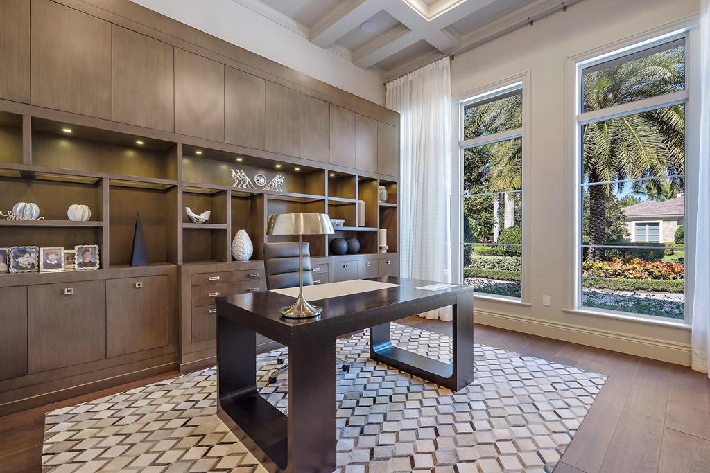 OLD PALM 4 - Residential