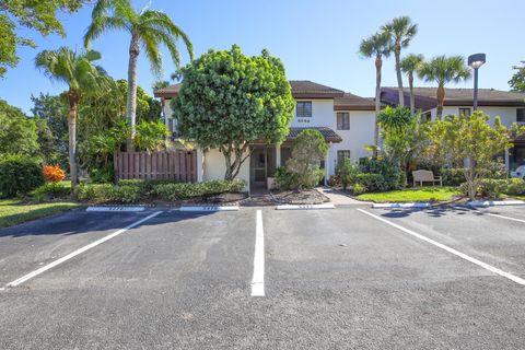 A home in Lake Worth