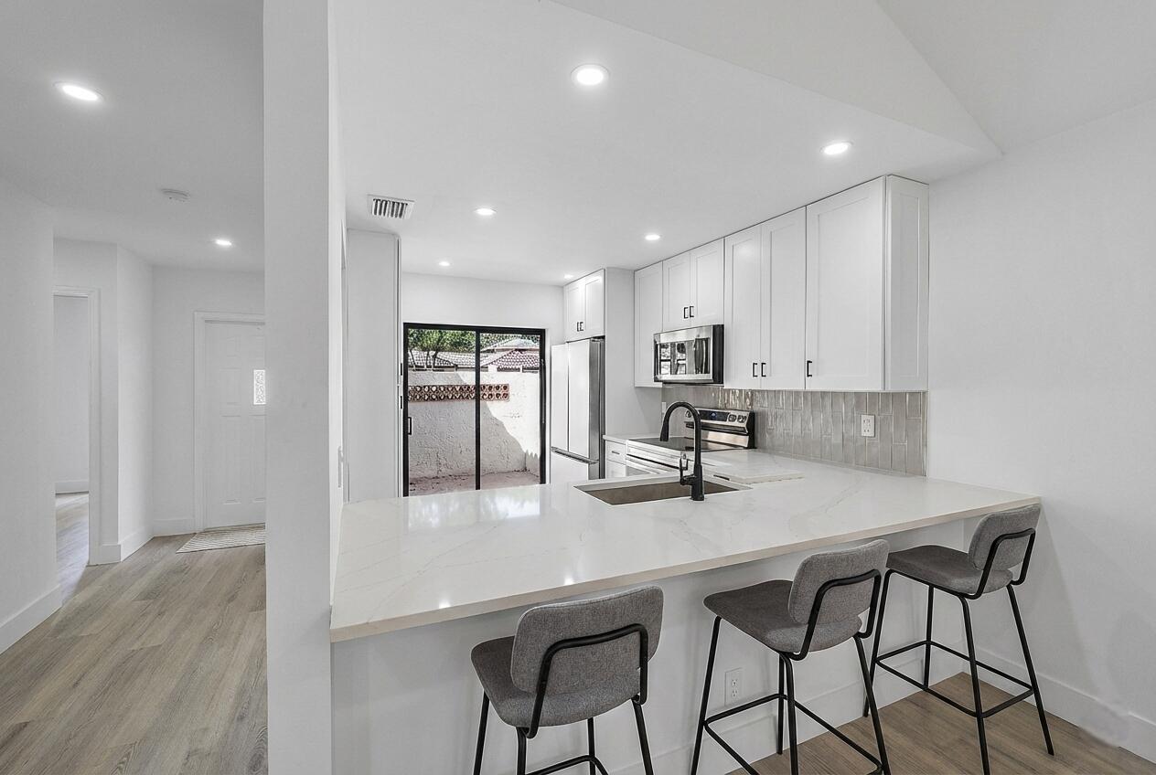 3127 Kingswood Terrace