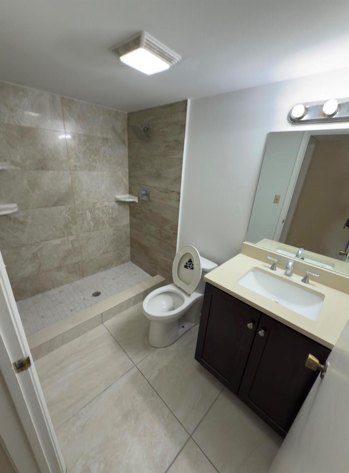 PRESIDENTIAL GOLFVIEW CON - Residential Lease