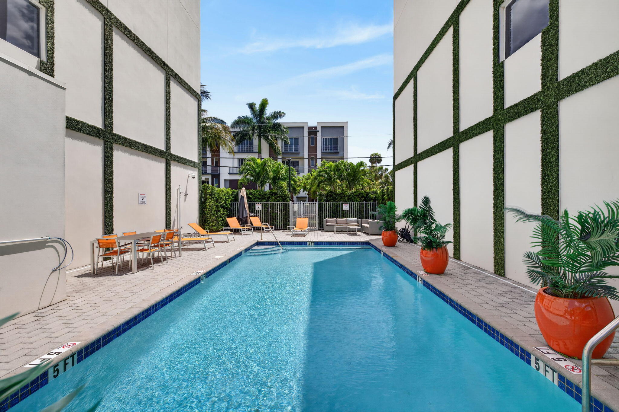 GALLERIA LOFTS CONDO - Residential