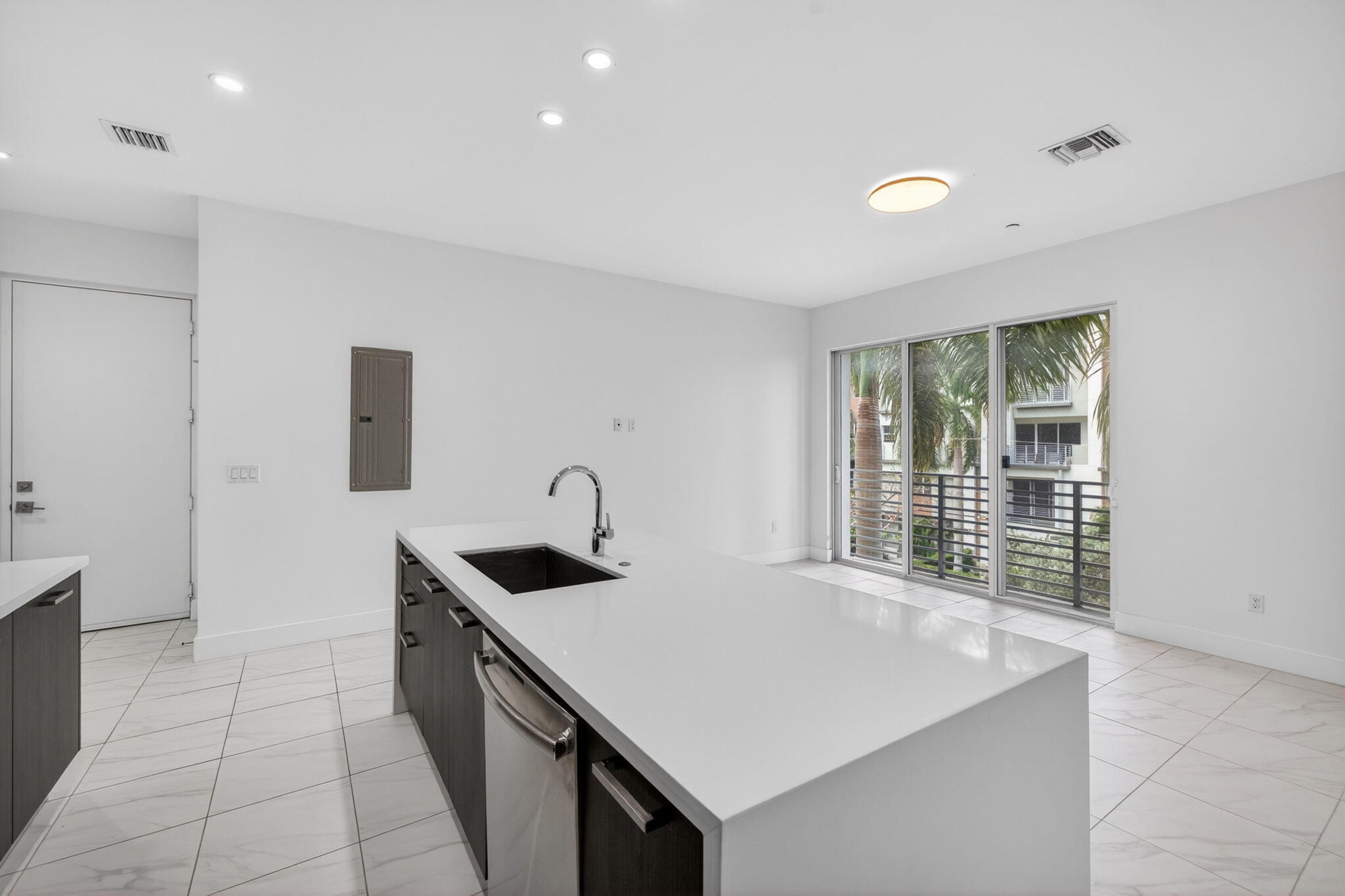 GALLERIA LOFTS CONDO - Residential