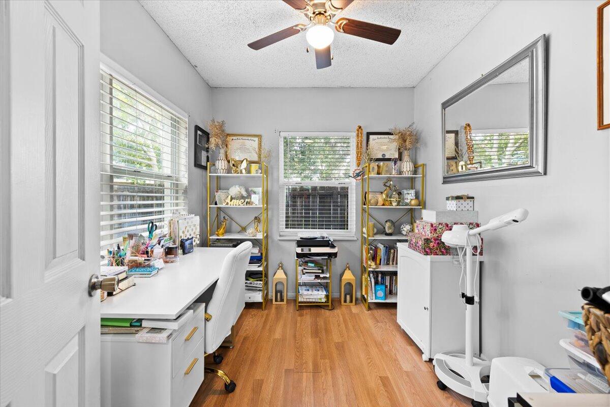 MIRAMAR PARK - Residential
