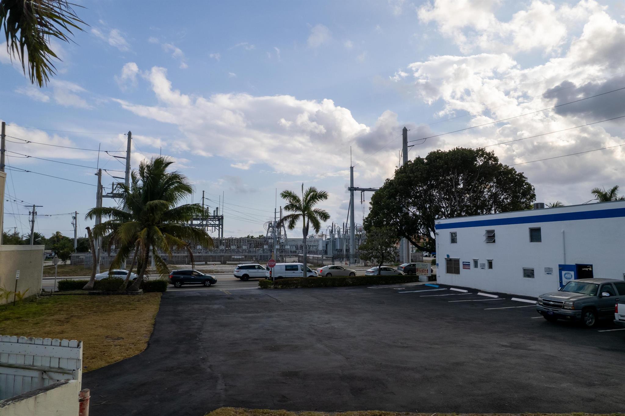 ARLINGTON PARK - Commercial Sale