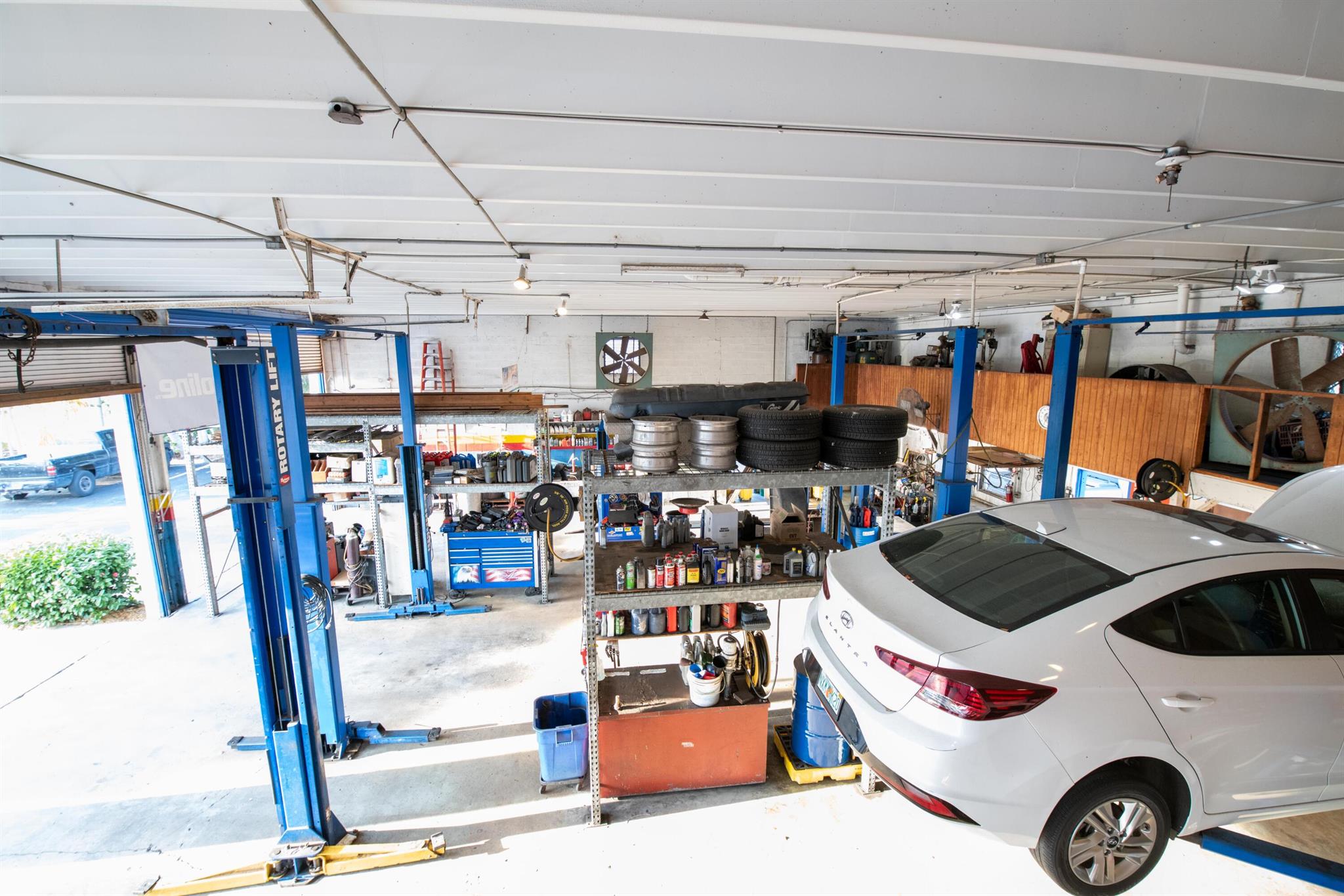 ARLINGTON PARK - Commercial Sale