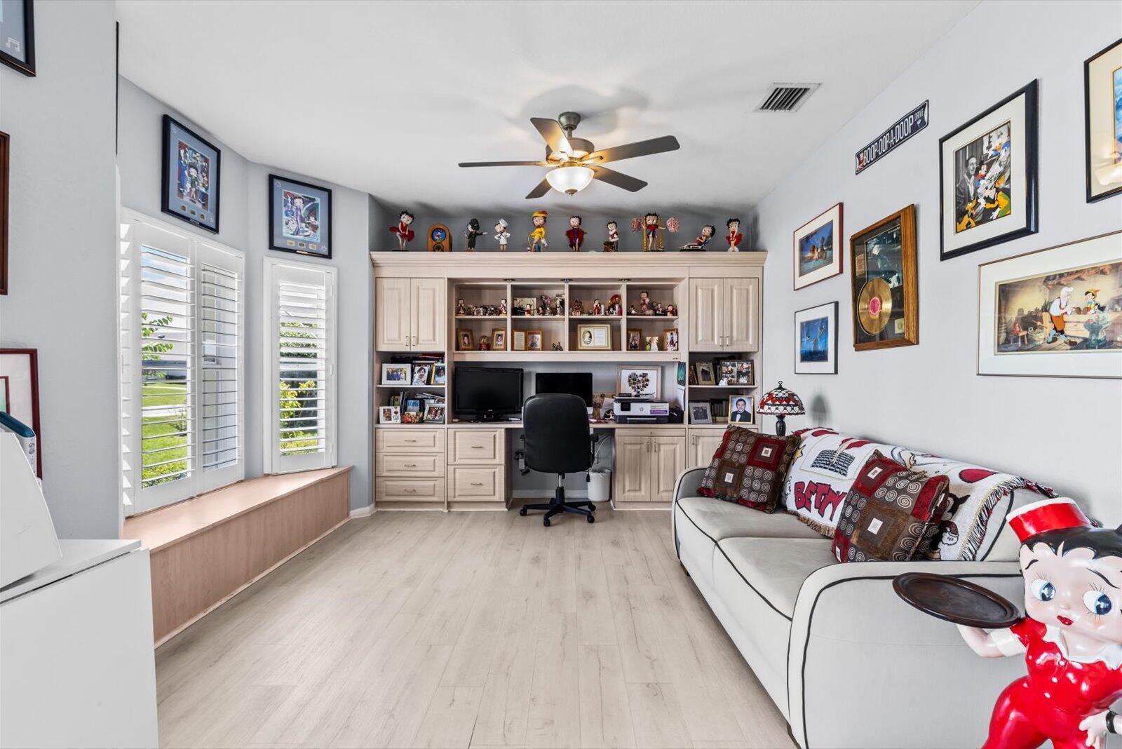 PORT ST LUCIE SECTION 11 - Residential