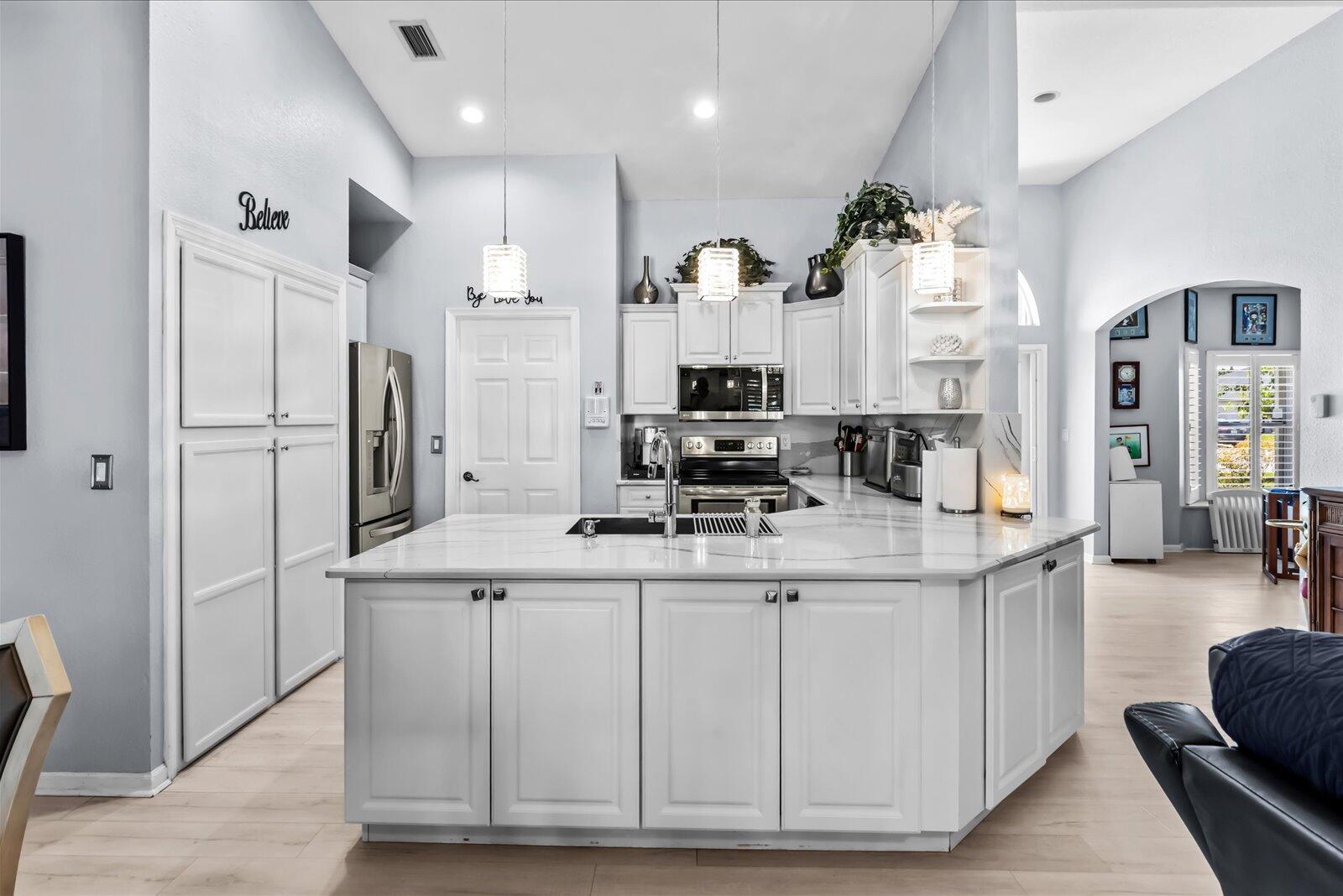 PORT ST LUCIE SECTION 11 - Residential