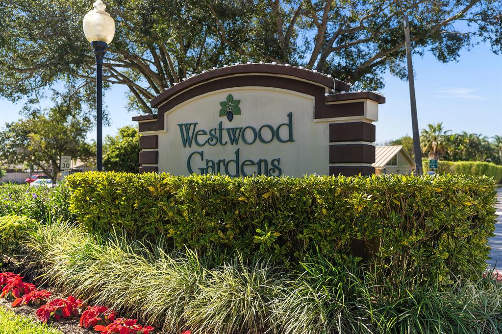 WESTWOOD GARDENS 01 - Residential