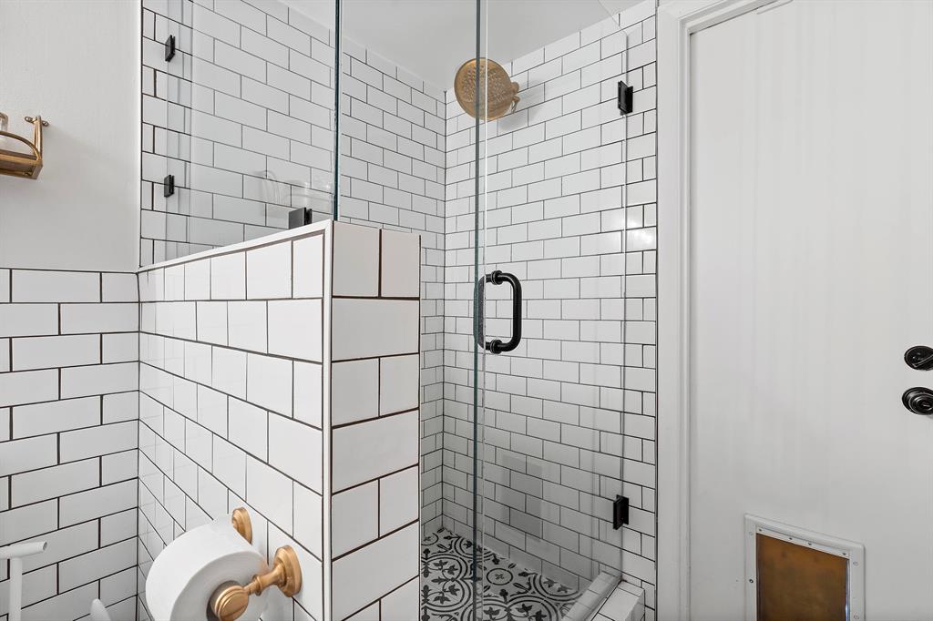 WESTWOOD GARDENS 01 - Residential