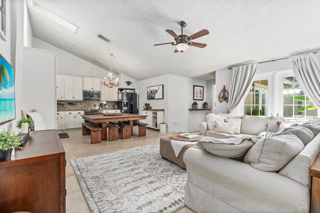 WESTWOOD GARDENS 01 - Residential