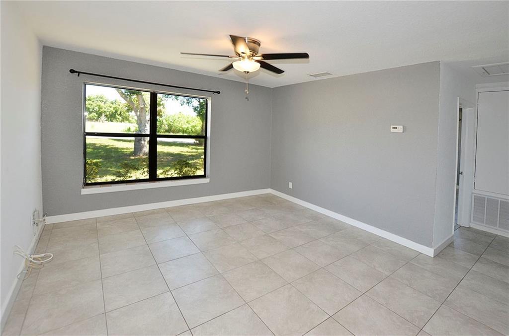 WHISPERING PALMS UNIT 1 - Residential