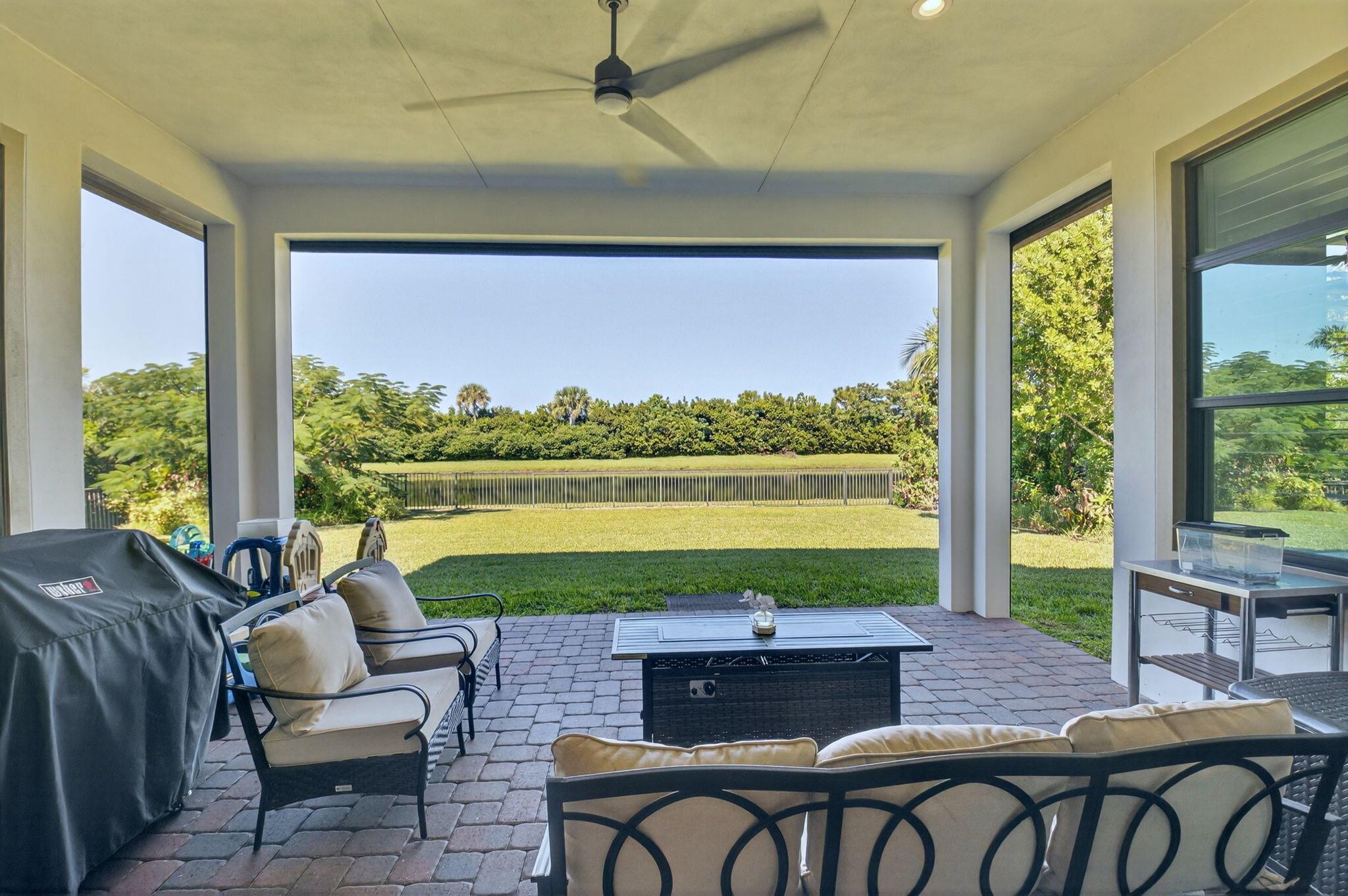 PALM MEADOWS ESTATES - Residential