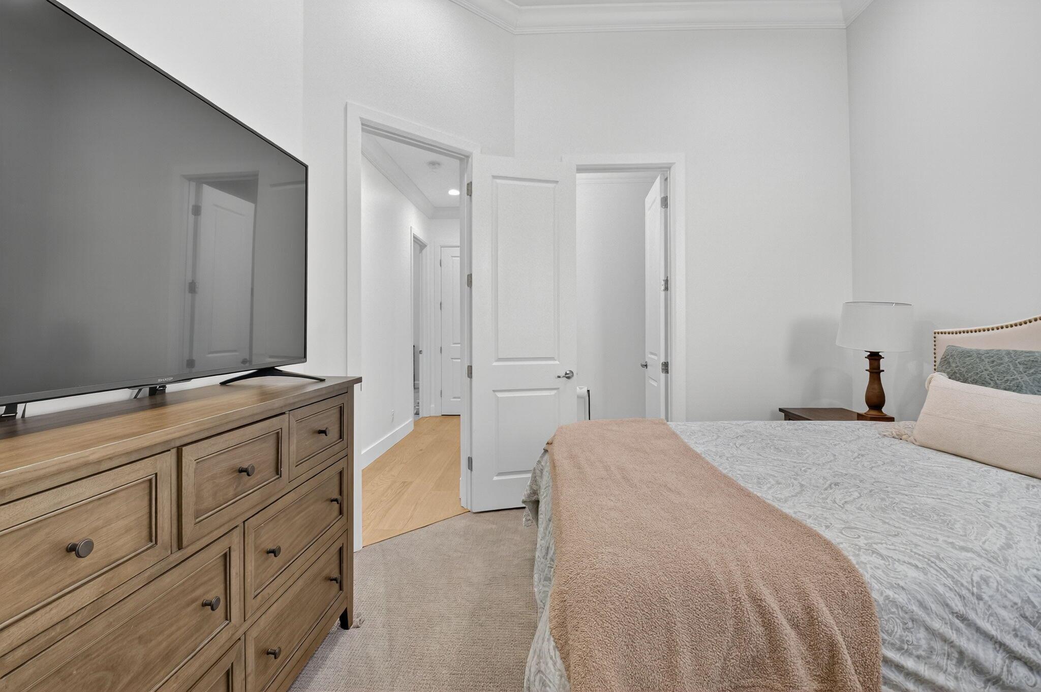 PALM MEADOWS ESTATES - Residential