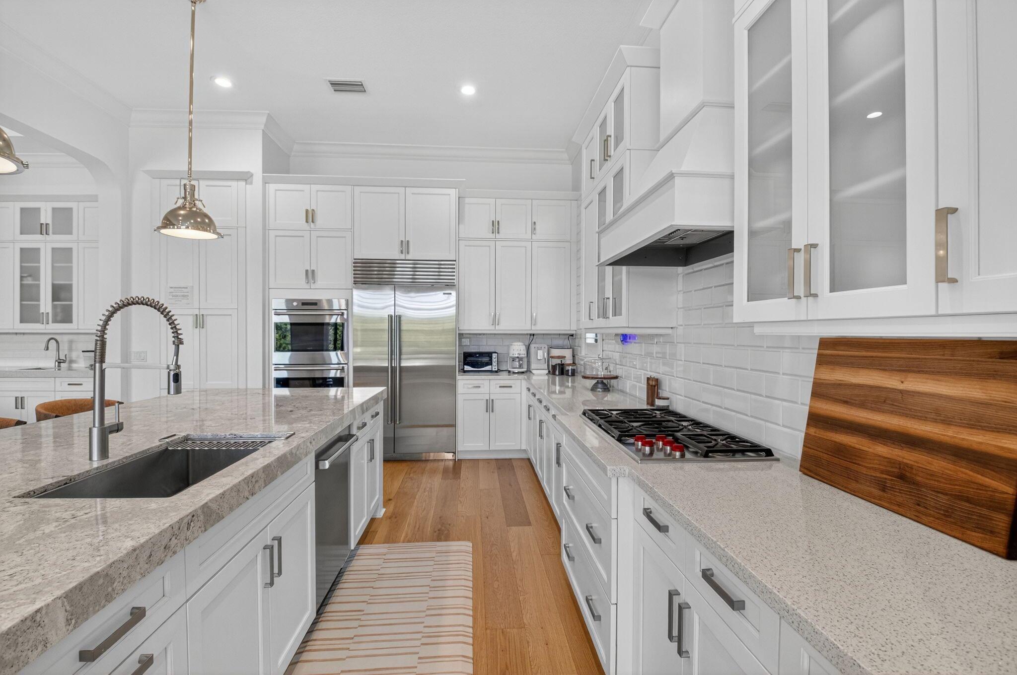 PALM MEADOWS ESTATES - Residential