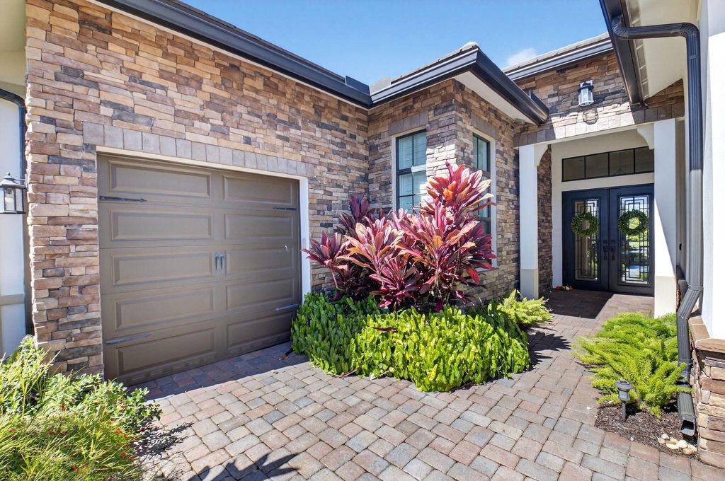 Photo of 9331 Grand Prix Lane, Boynton Beach, FL 33472 (MLS # R11144090)