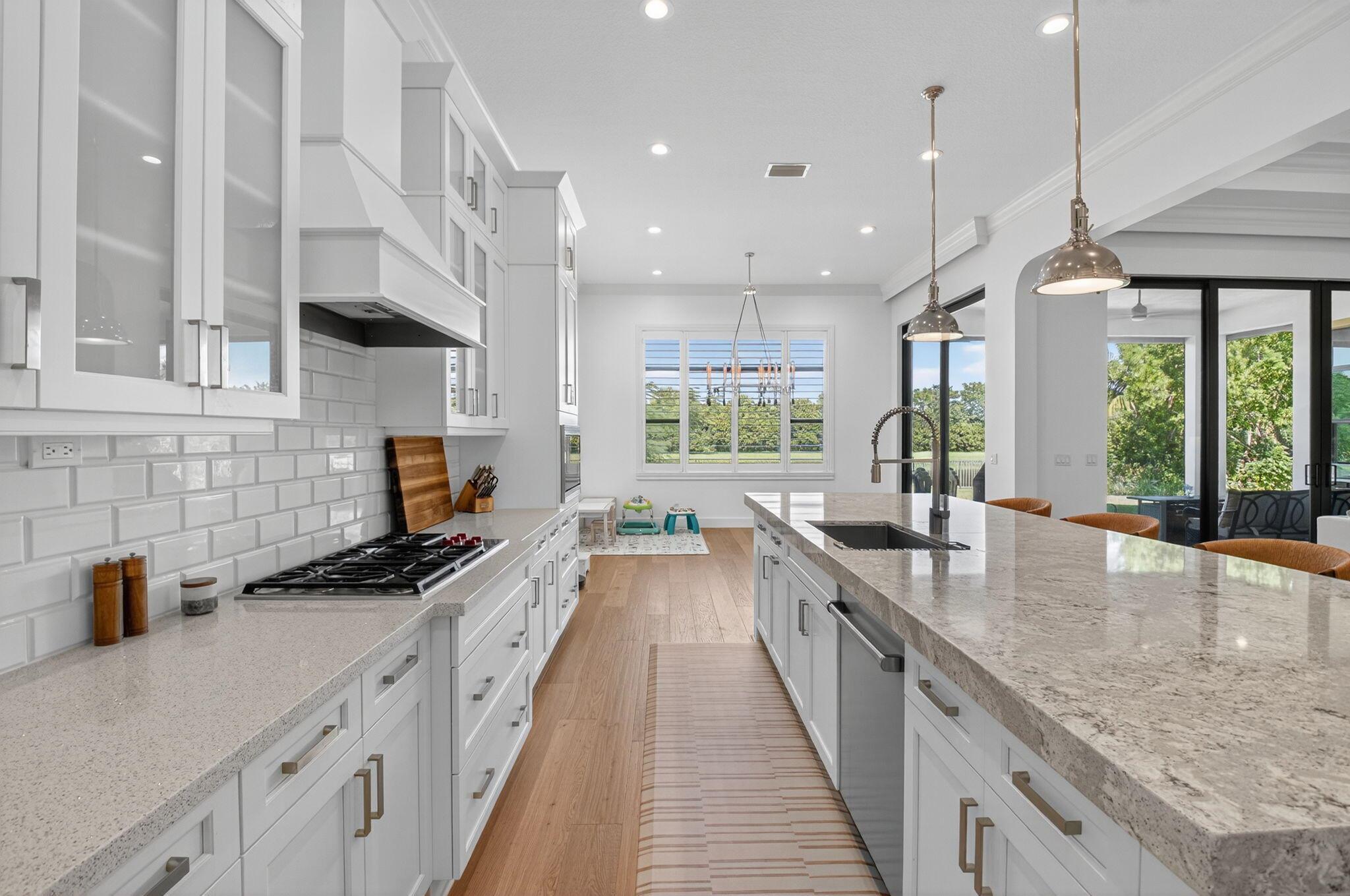 PALM MEADOWS ESTATES - Residential