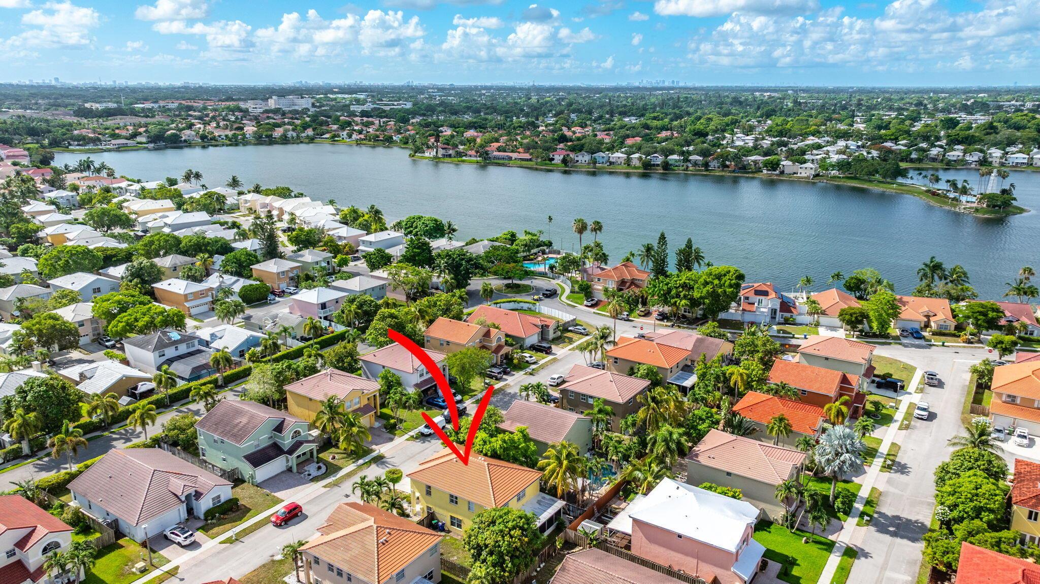 CORAL BAY - Residential Lease