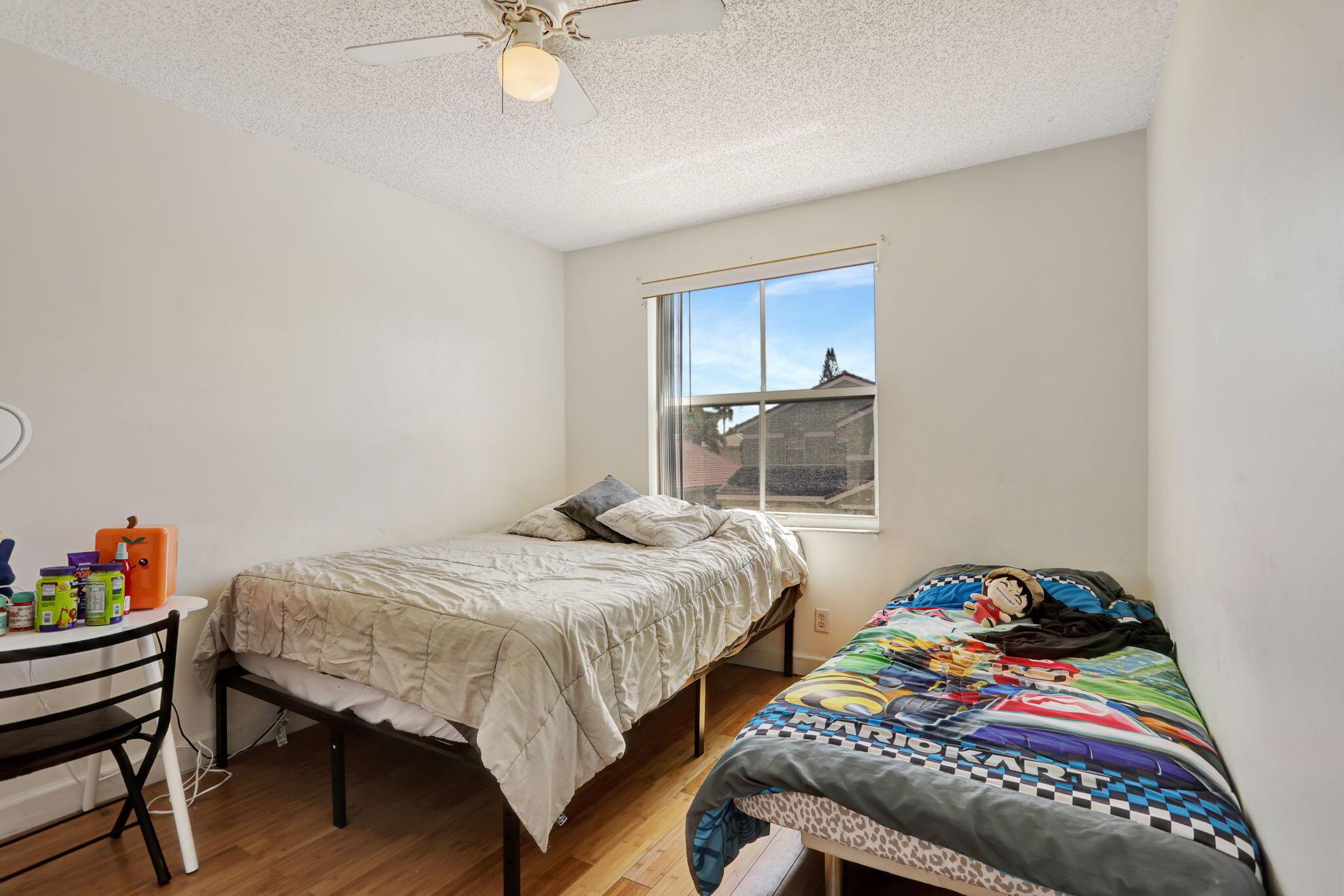 CORAL BAY - Residential Lease