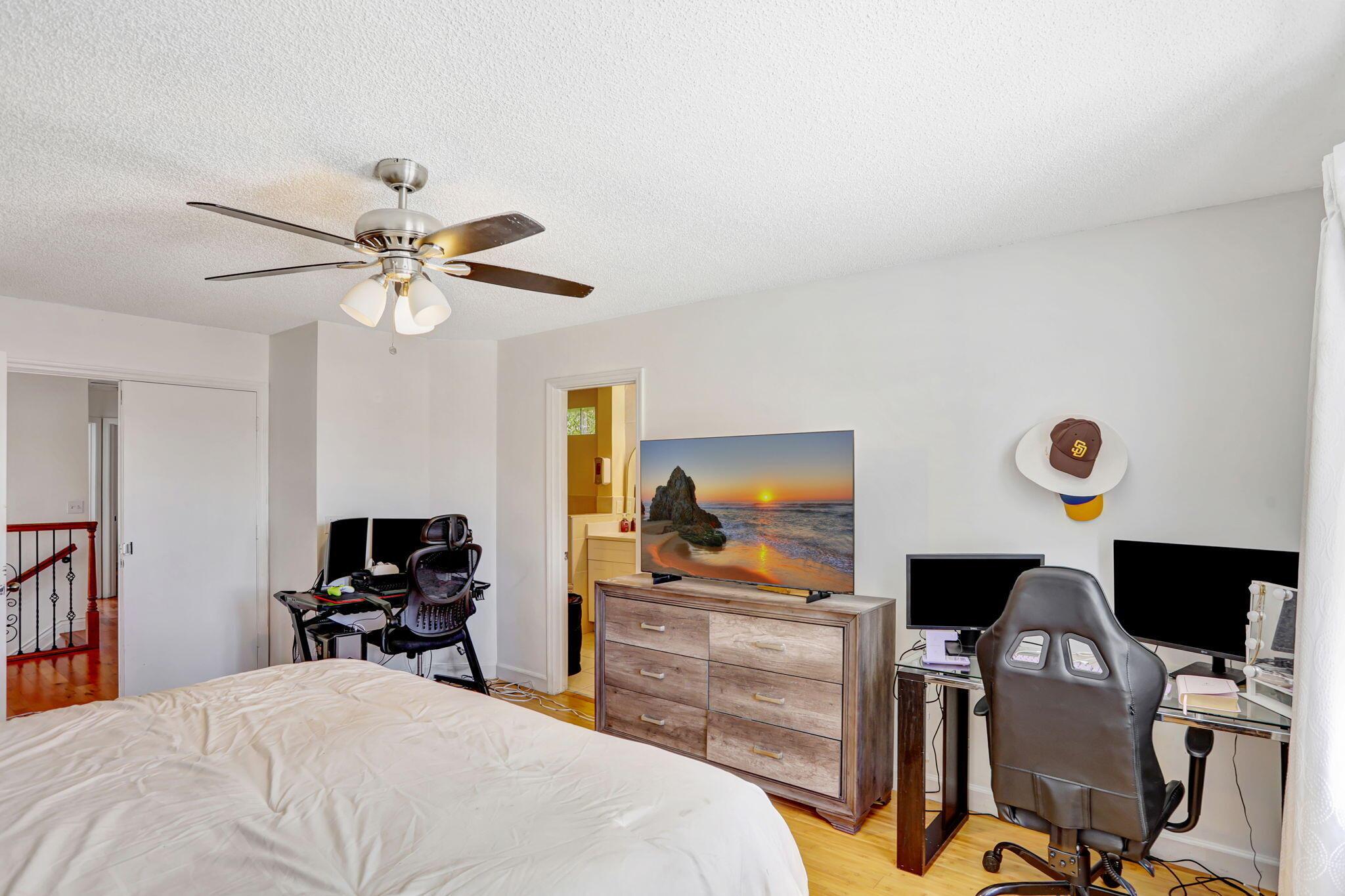 CORAL BAY - Residential Lease