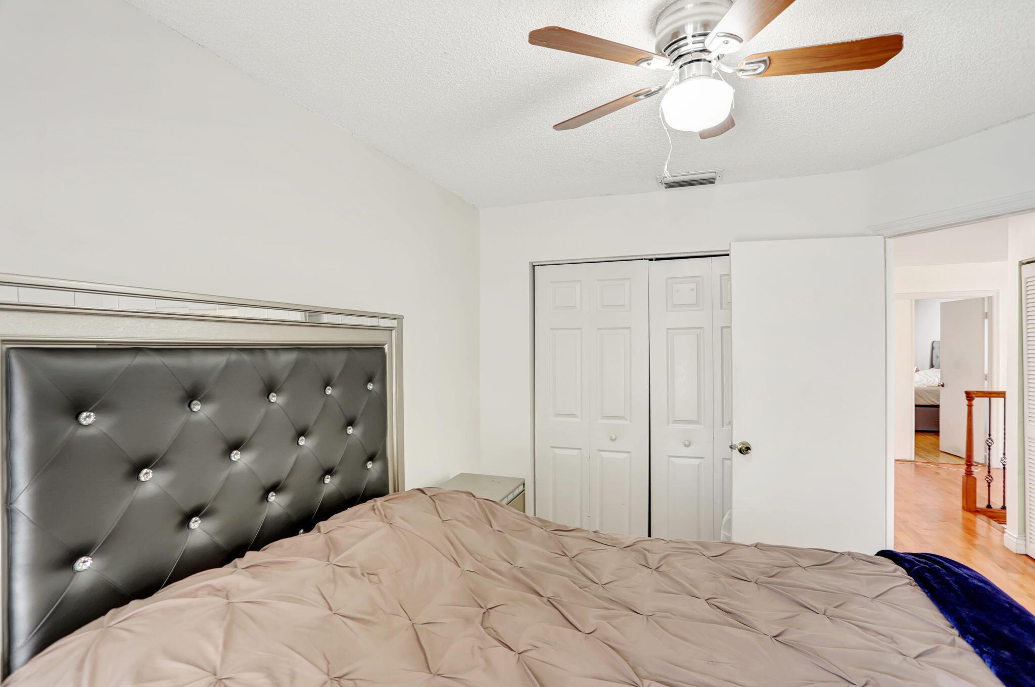 CORAL BAY - Residential Lease