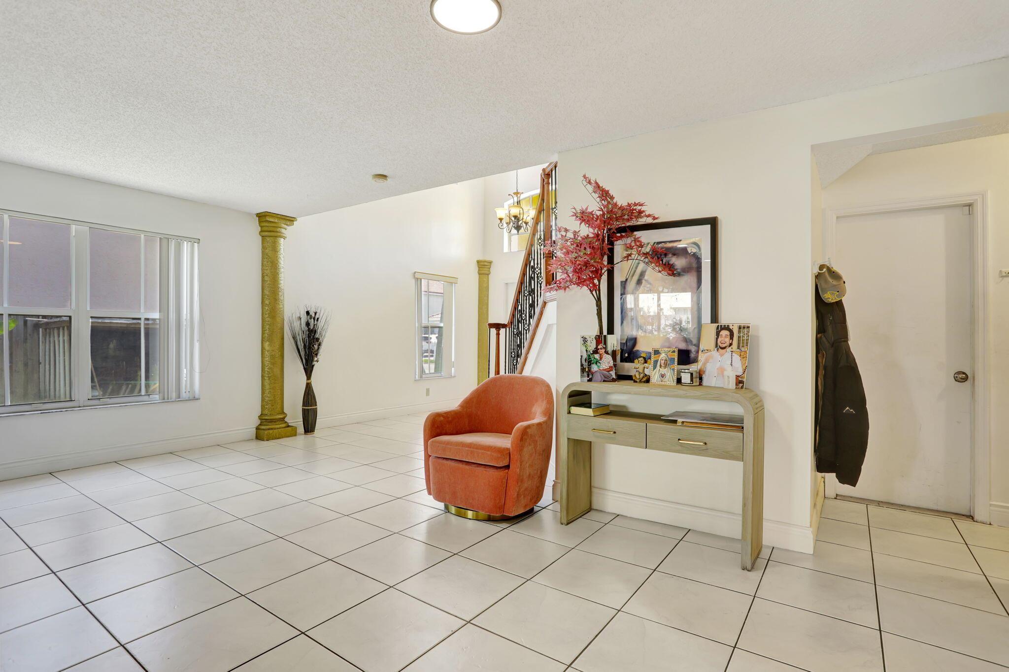 CORAL BAY - Residential Lease