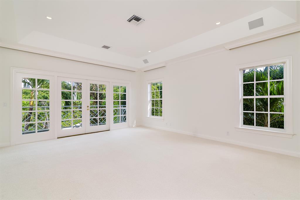 ROYAL PARK - Residential