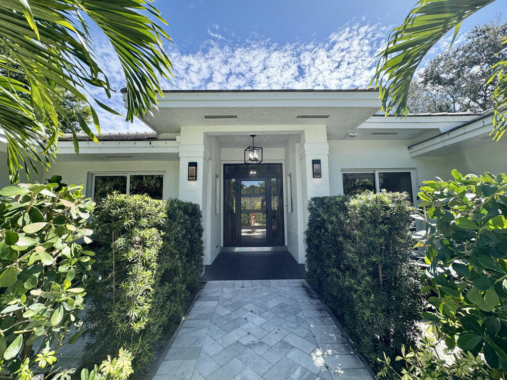 DELRAY LAKES ESTATES - Residential