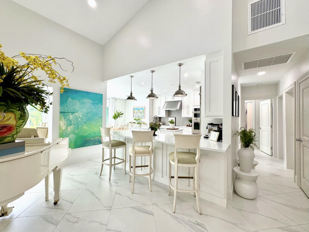 DELRAY LAKES ESTATES - Residential