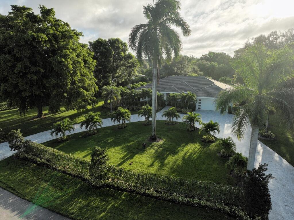 DELRAY LAKES ESTATES - Residential