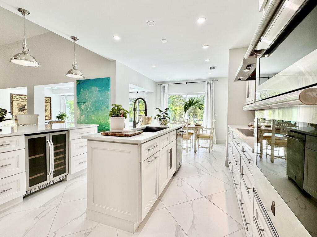 DELRAY LAKES ESTATES - Residential