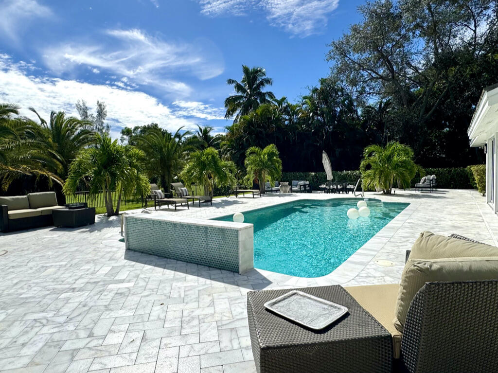 DELRAY LAKES ESTATES - Residential